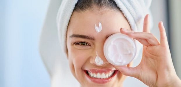 How to choose the best facial wash for combination skin 1