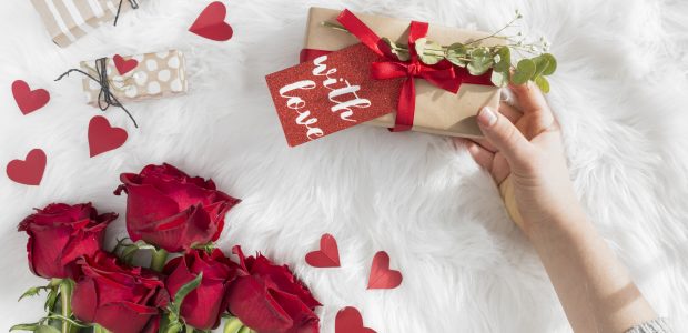 Valentine’s Day Gift List For Your Loved Ones 1